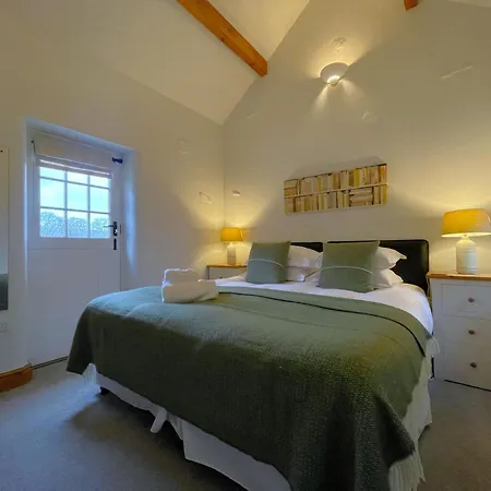 Deer Close * Κέσγουικ